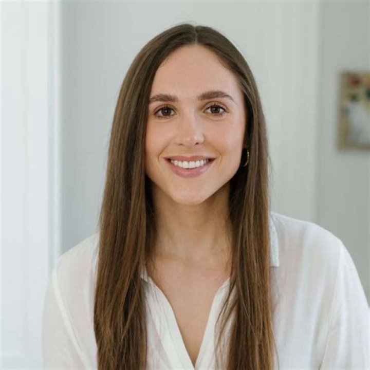 Lisa Yzerman | Bio, Age, Net Worth, Relationship, Career