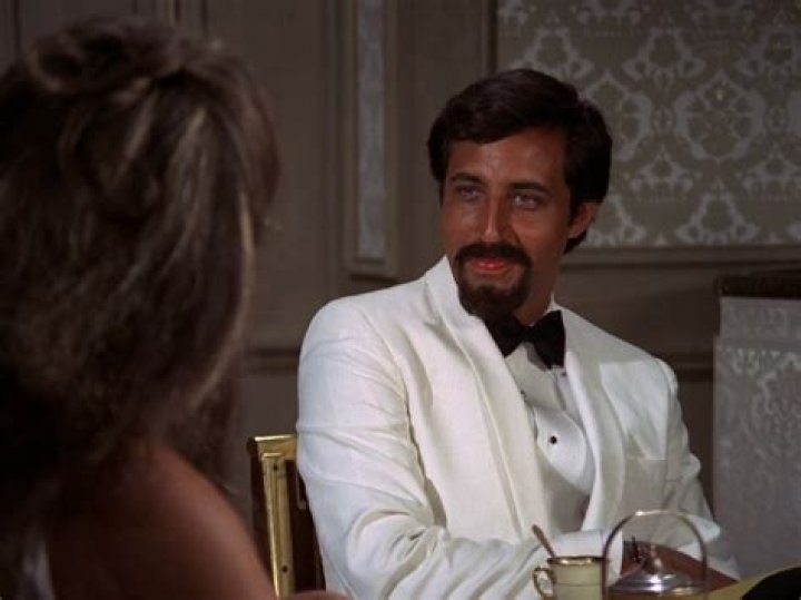 Lloyd Battista