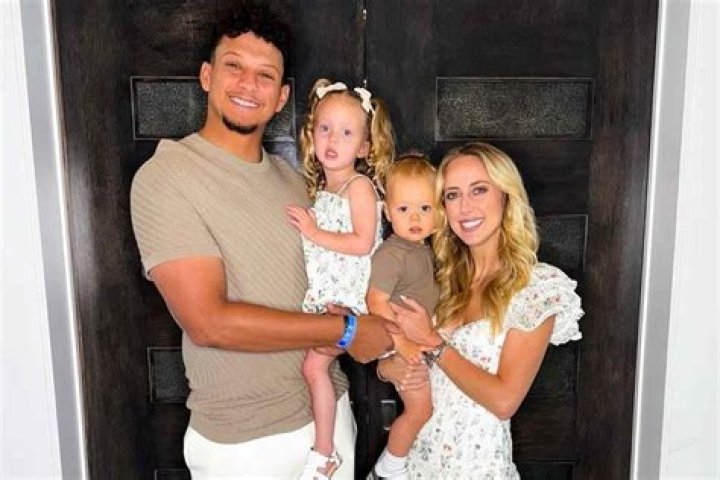 Meet Brittany Mahomes Parents Scott And Diana | Siblings And Family Tree