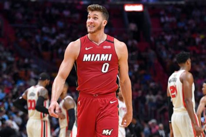 Meyers Leonard
